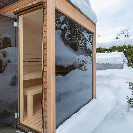 Exklusives Chalet mit traumhafter See- und Bergsicht Seelisberg Exterior foto