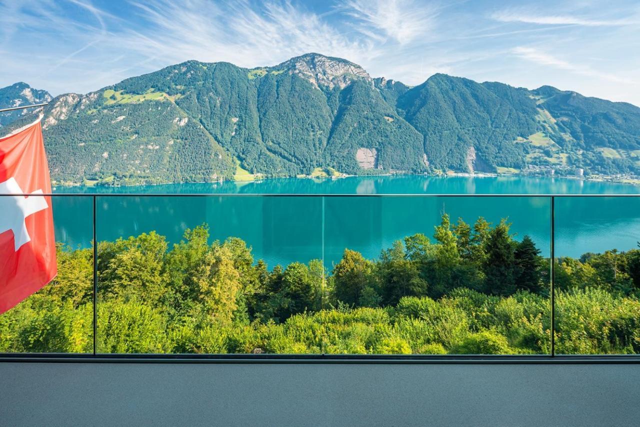 Exklusives Chalet mit traumhafter See- und Bergsicht Seelisberg Exterior foto