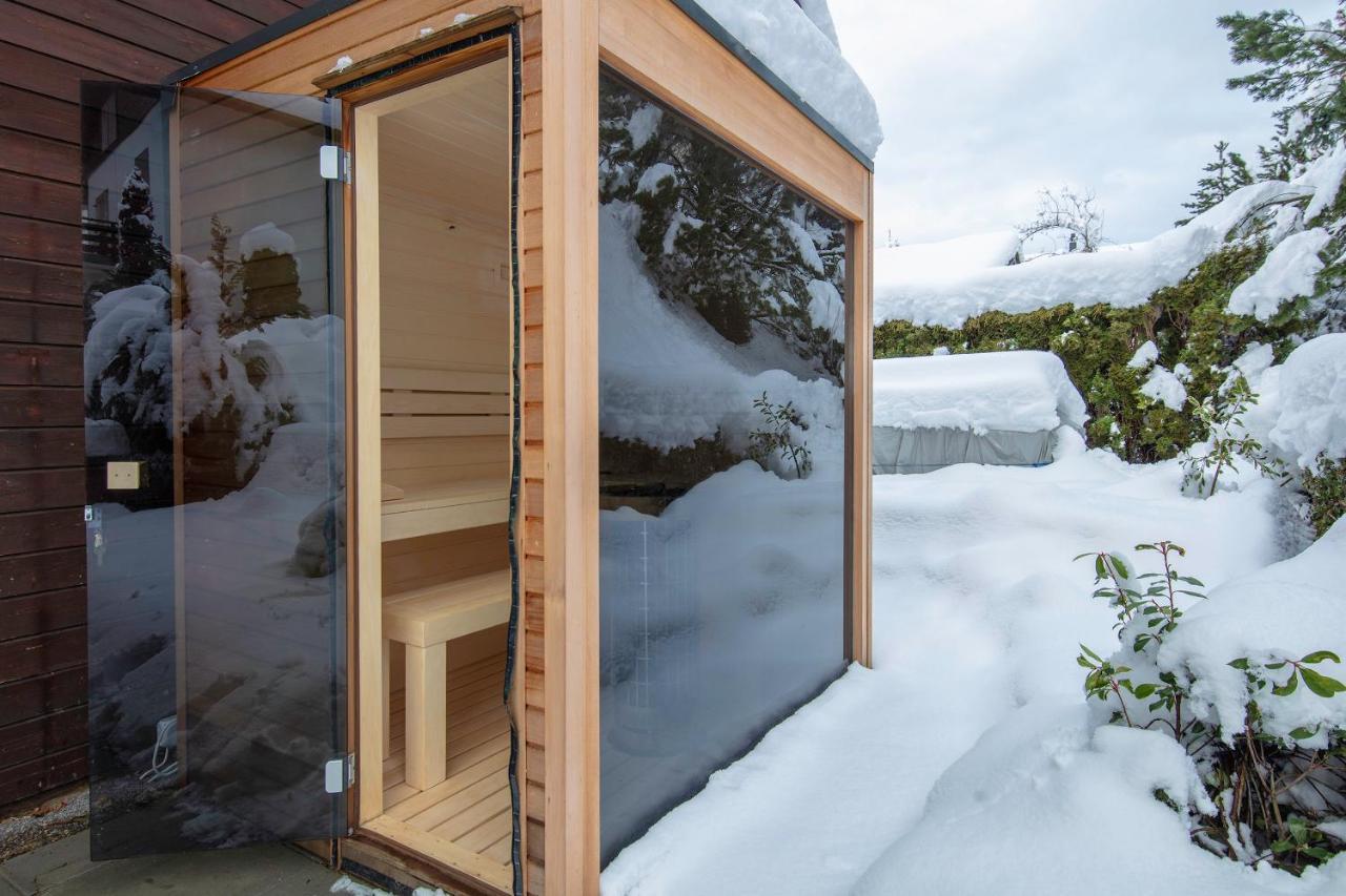 Exklusives Chalet mit traumhafter See- und Bergsicht Seelisberg Exterior foto